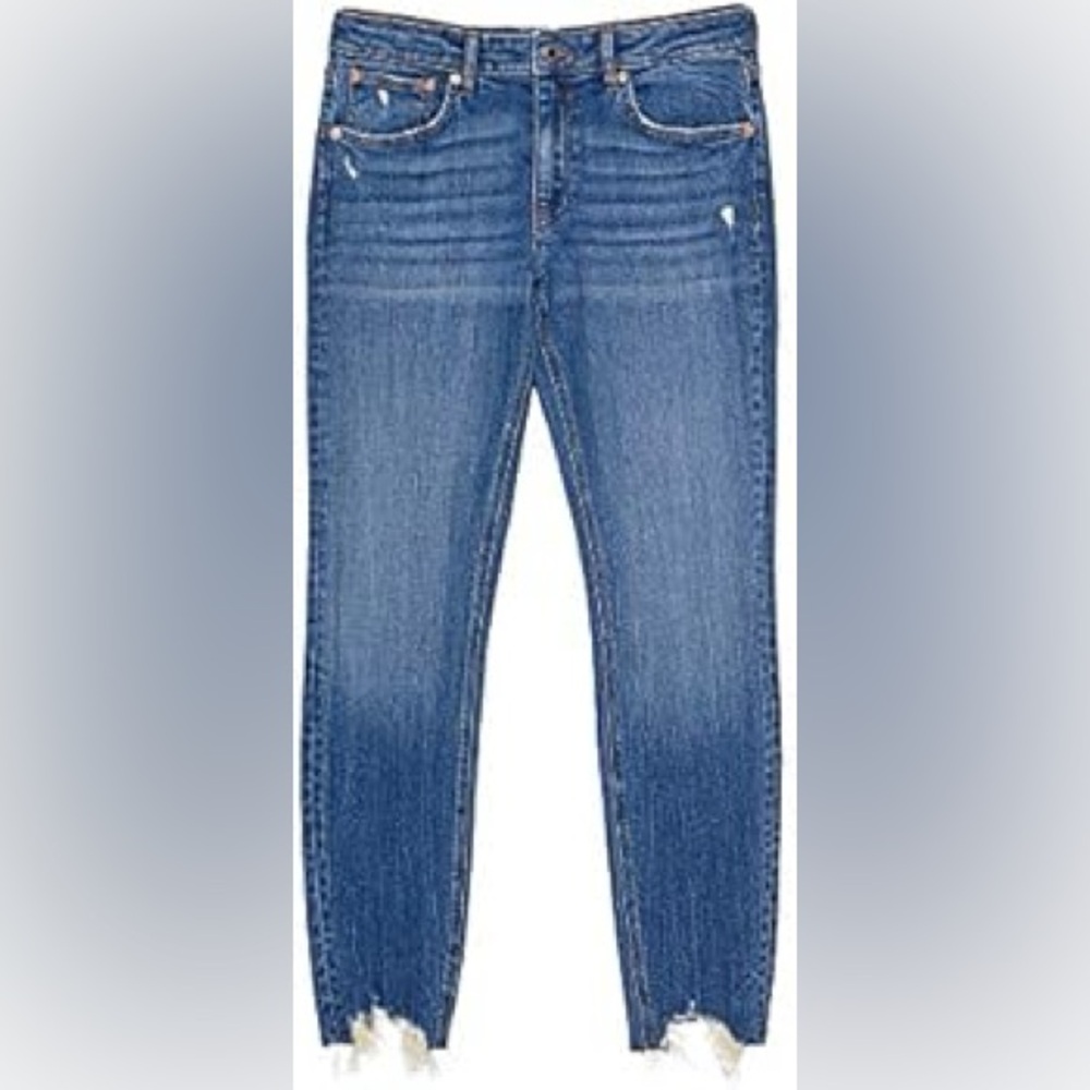 ZARA Distressed Classic Blue Women's Jeans - Picture 4 of 9